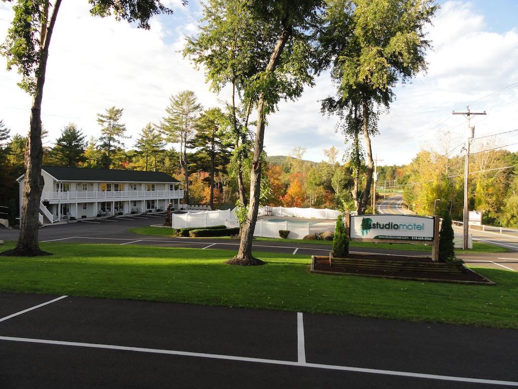 Studio Motel Of Lake George Exterior foto